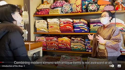 What Buying Kimono at an Antique Kimono Shop is Really Like